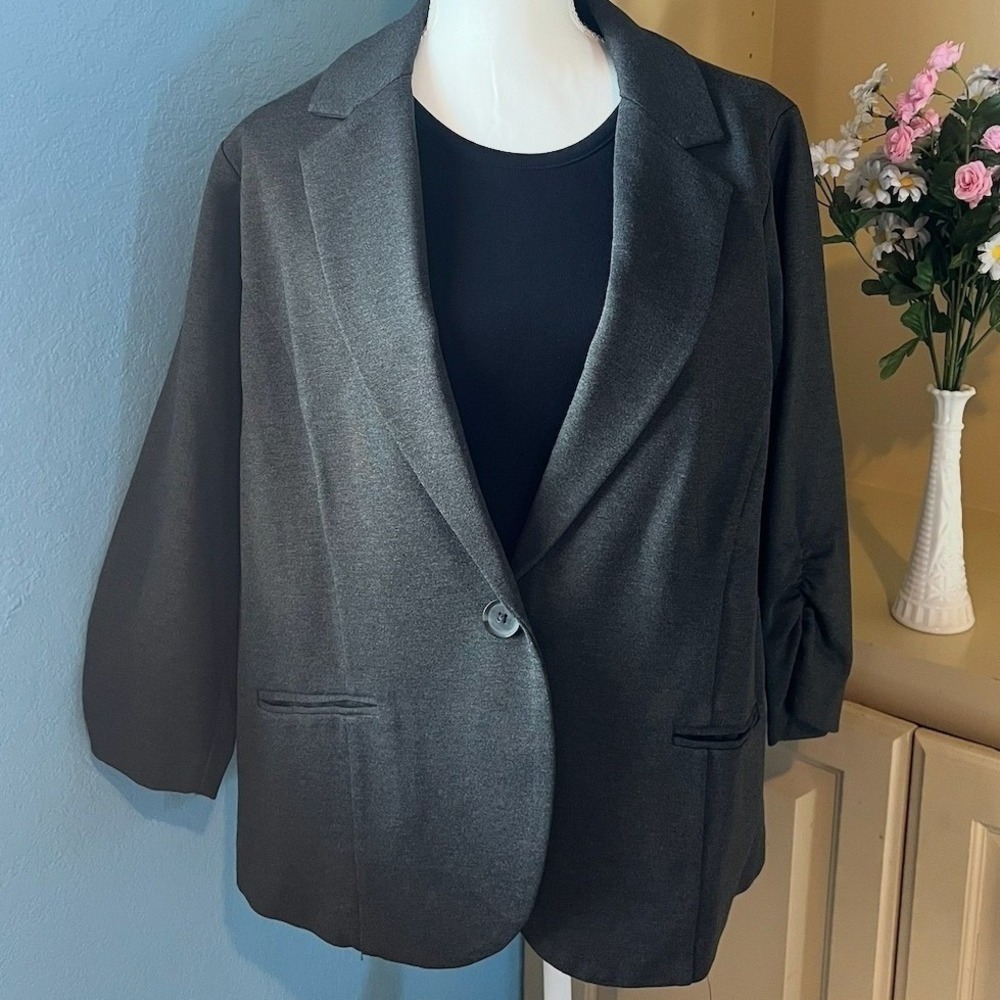 Studio by Torrid 3X Blazer 3/4 Ruched Sleeve Gray‎ Career Business Professional